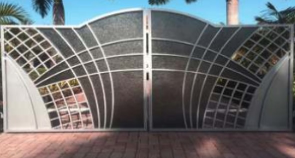 Portón metálico con diseño geométrico curvo